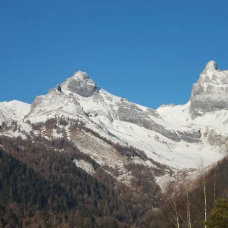 Dans Le Centre Thermal Les Sources * Ovronnaz