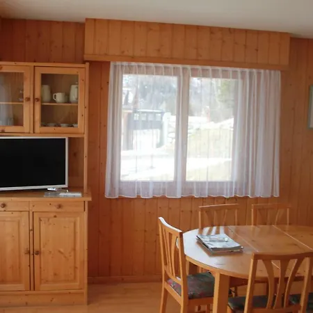 Dans Le Centre Thermal Les Sources * Овронна